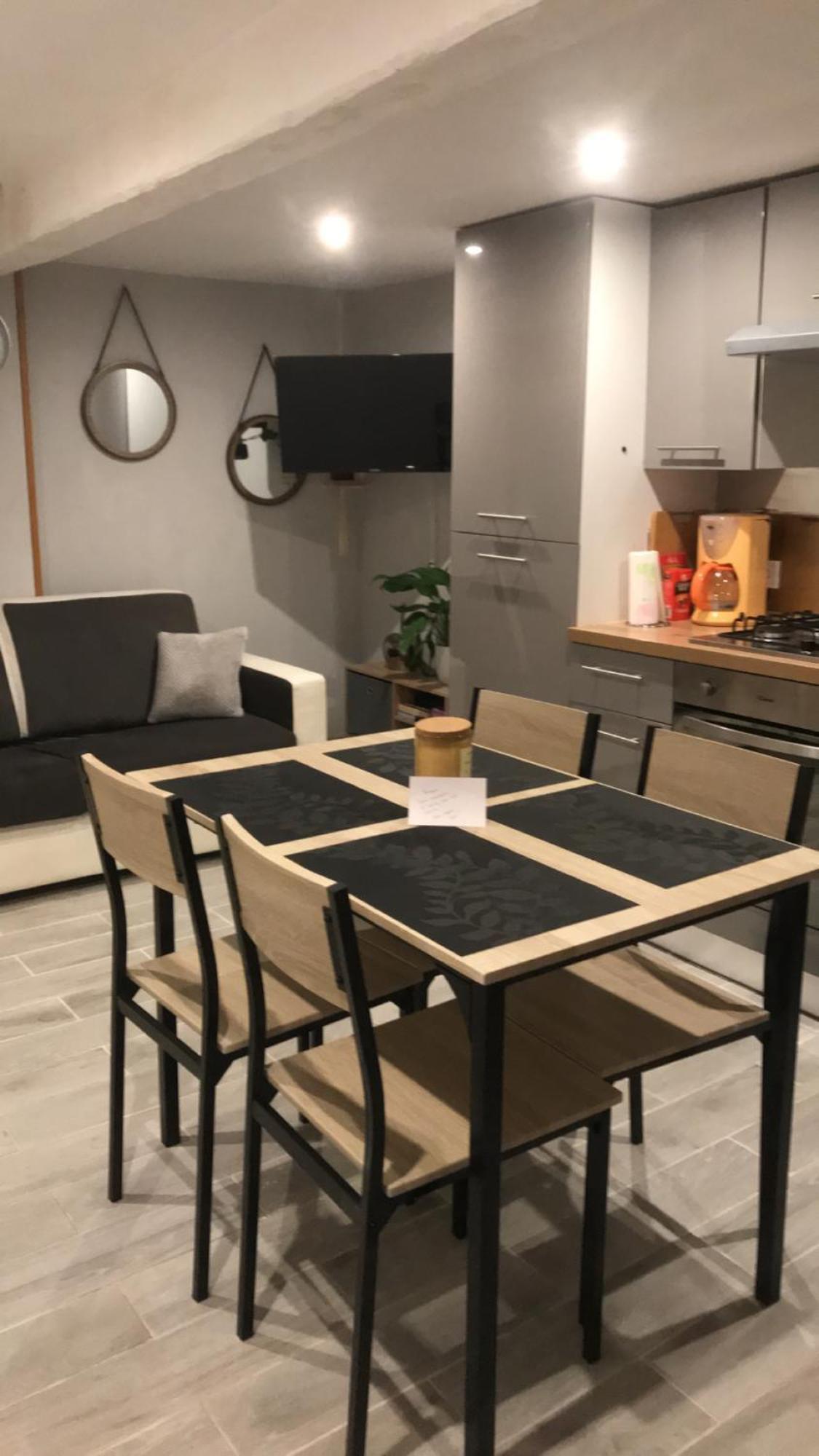 Petite Maison Chaleureuse Ришельё Экстерьер фото